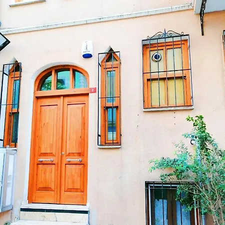 Sydney Bed & Breakfast 2*